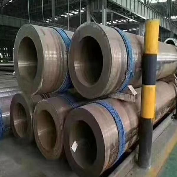 Material Handling Wear-Resistant Tubes3