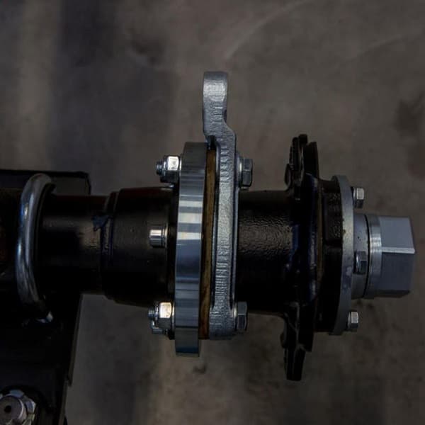 Non-Rotating Piston Rod4