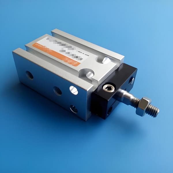 Piston Rod with Integrated Sensor Mount6